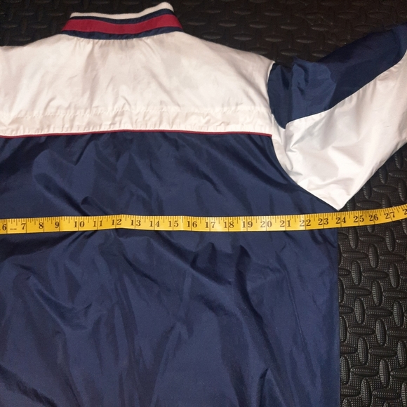 Levis wind breaker / light weight Jacket - Picture 8 of 10